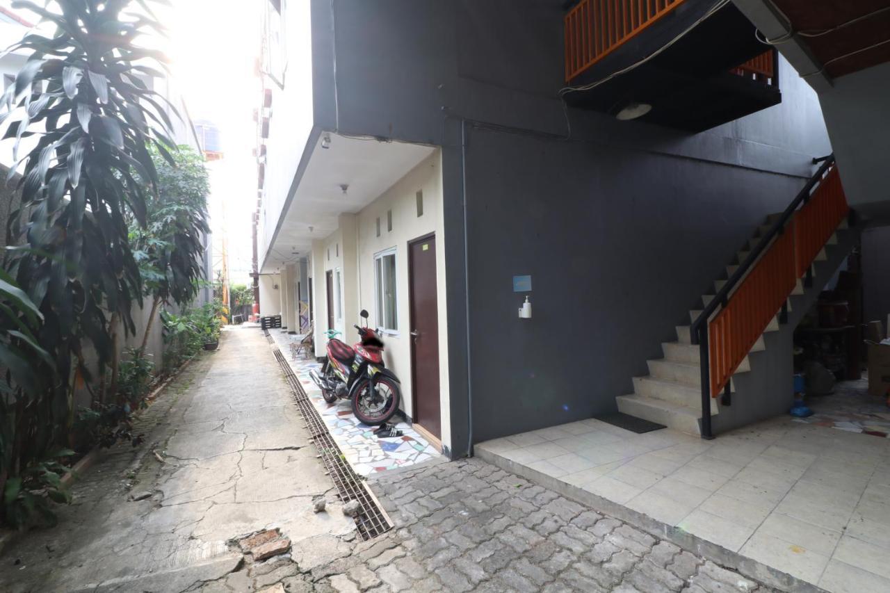 Bedur Homestay Syariah Бекасі Екстер'єр фото